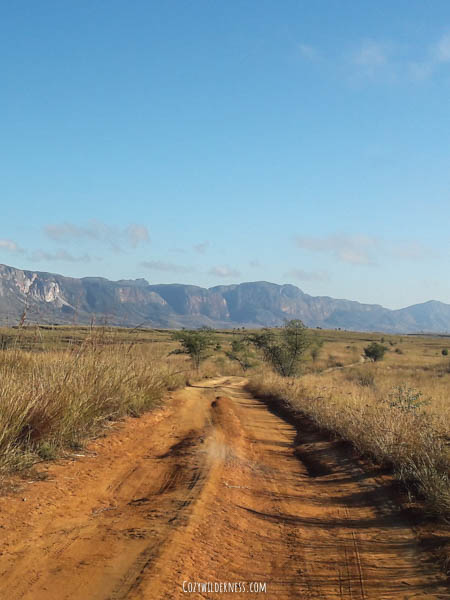 Driving up to Isalo national park explorer guide